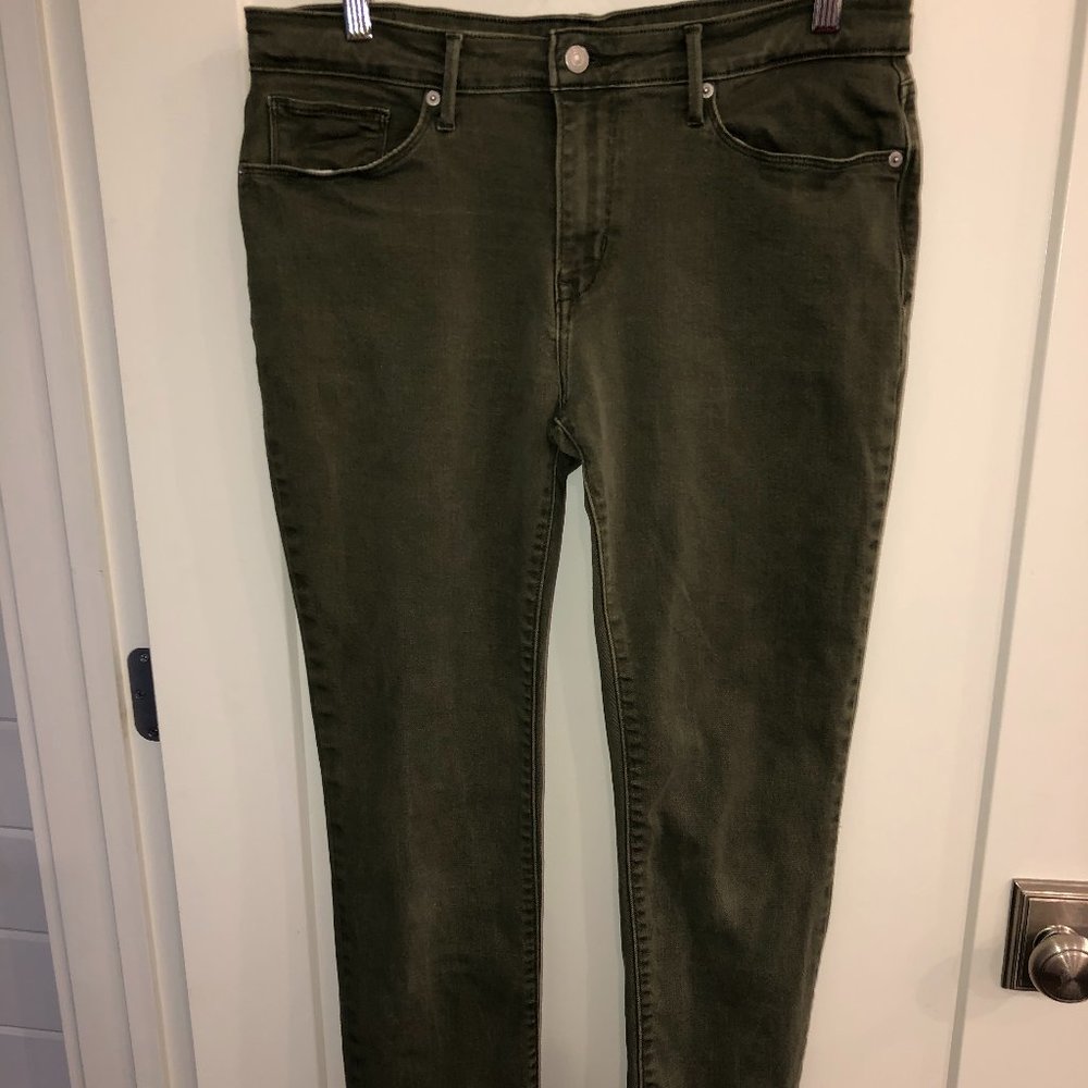 Levi's Mid Rise skinny jeans sz 32x32 VGUC olive